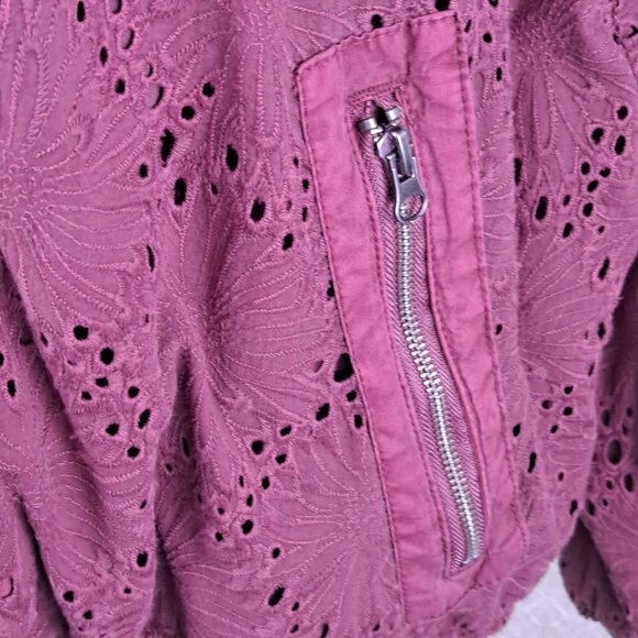 Free People Daisy Jane Size Medium Embroidered Eyelet Bomber Jacket Raspberry - Picture 6 of 16